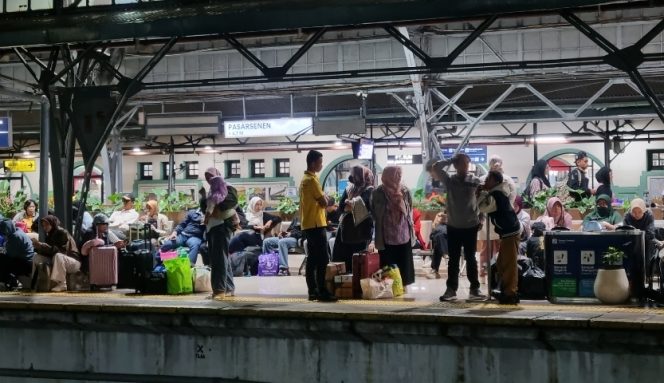 
 Daop 1 Jakarta Layani 1,6 Juta Penumpang Selama Angkutan Nataru 2025/2026