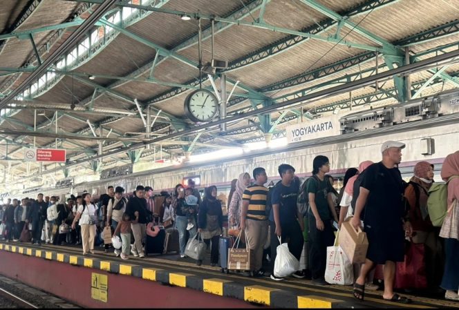 
					KAI Daop 6 Yogyakarta Angkut 36.723 Penumpang saat Puncak Arus Balik Nataru
