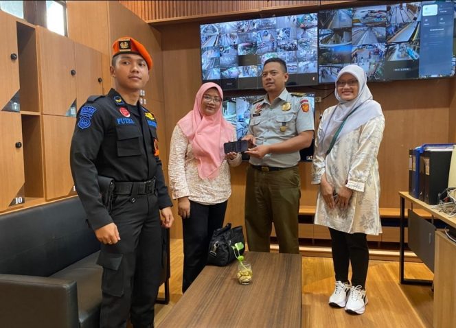 
					KAI Daop 1 Jakarta Catat 462 Barang Tertinggal Selama Masa Nataru 2025/2026