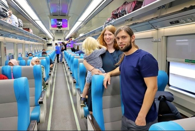 
 KAI Catat Jumlah Wisatawan Mancanegara Pengguna Kereta Api Naik 3,7 Persen Sepanjang 2025