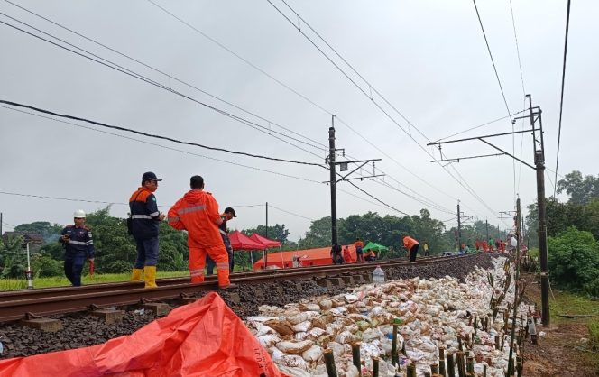 
 Jalur KA Tigaraksa Kembali Normal, KAI Pastikan Keselamatan Perjalanan Terjaga