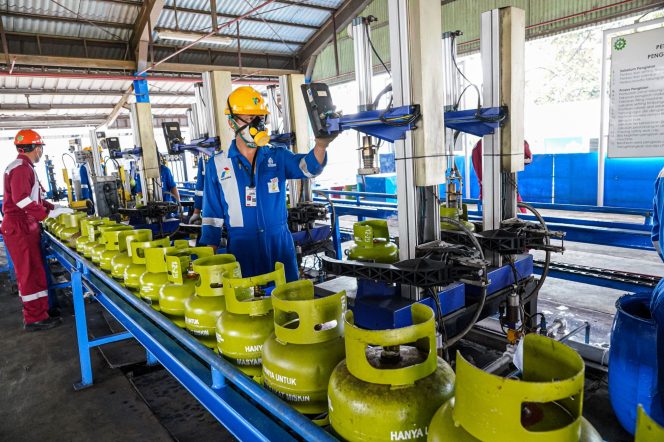 
 Pertamina Patra Niaga Tambah 7,8 Juta Tabung LPG 3 Kg di Libur Panjang Imlek dan Ramadhan