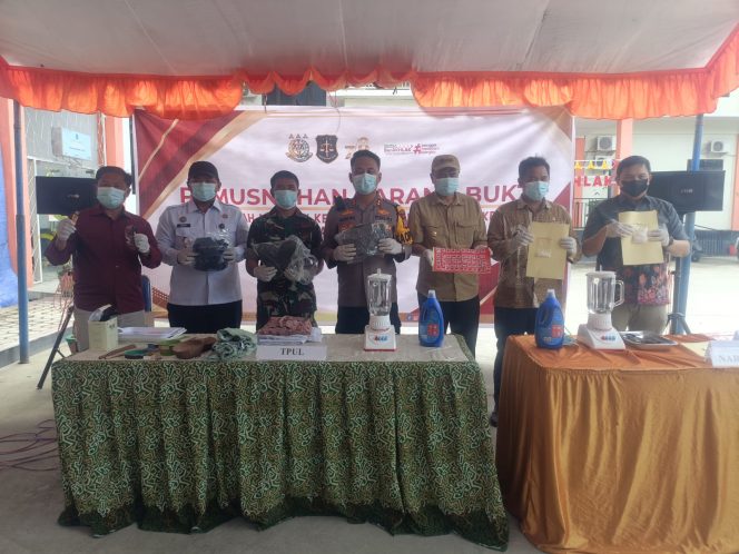 
 Dua Terdakwa Kurir Narkoba Dituntut Hukuman Mati