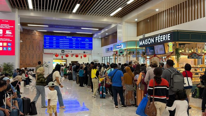 
 Promo Tiket Whoosh Momen Libur Panjang Terus Diserbu, Volume Penumpang Meningkat Hingga 25 Persen