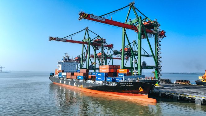 
 Torehkan Pertumbuhan 9%, PT Terminal Teluk Lamong Catat Kinerja Gemilang di Awal 2026