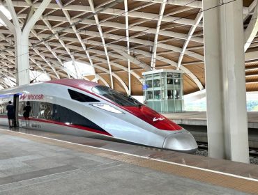 Promo tiket kereta whoosh khusus ramadan.