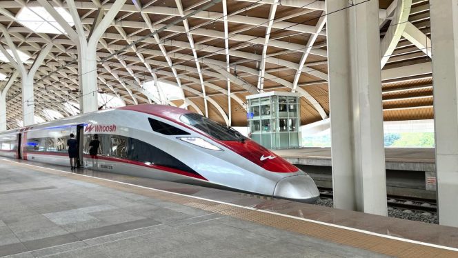 
 Promo tiket kereta whoosh khusus ramadan.