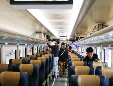 Kursi kereta api mudik lebaran masih banyak tersedia untuk keberangkatan dari KAI Daop 1 Jakarta