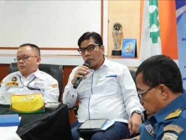 Kepala Cabang PELNI Jatim saat paparan