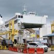 Layanan di Pelabuhan Penyeberangan