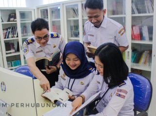 Suasana sekolah BPSDMP