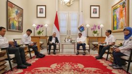 Menhub, Gubernur DKI Jakarta dan pejabat terkait