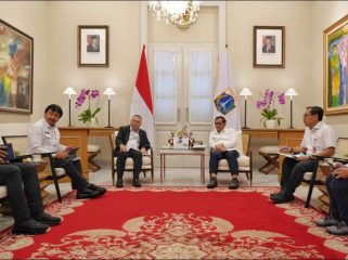 Menhub, Gubernur DKI Jakarta dan pejabat terkait