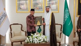 Menhaj Gus Irfan dan Menhaj Tawfiq