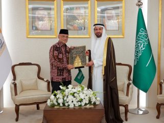 Menhaj Gus Irfan dan Menhaj Tawfiq