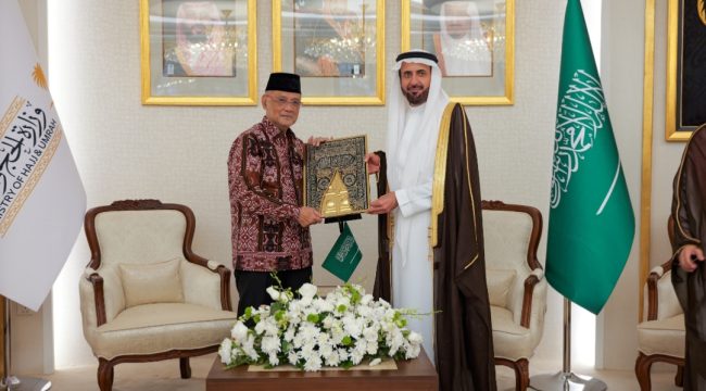 Menhaj Gus Irfan dan Menhaj Tawfiq