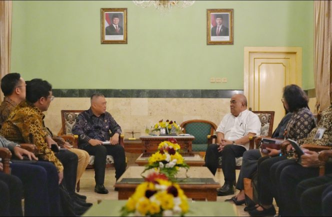 
 Menhub Dudu bersama Wagub DIY di Yogyakarta