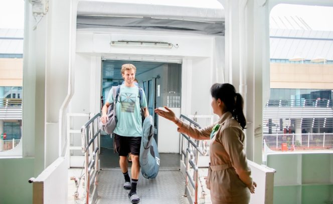 
 Layanan di Pelabuhan Penyeberangan