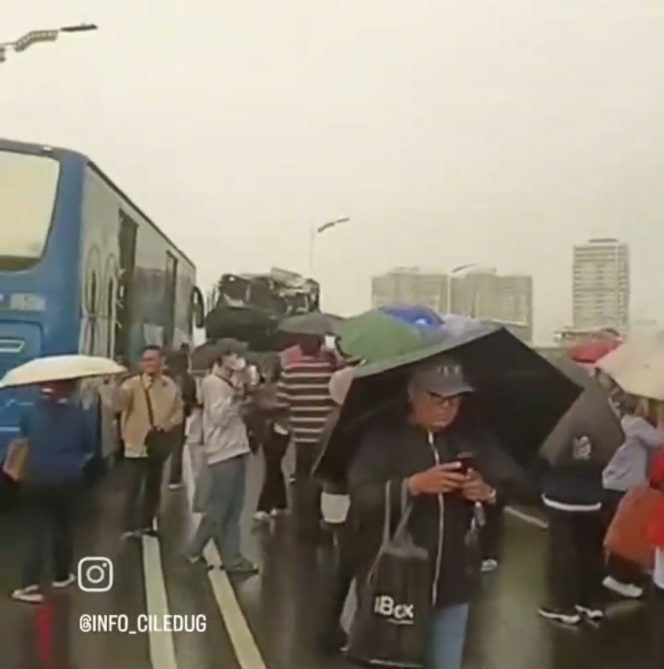 
 Suasana pascainsiden 2 TJ di arah Cipulir (ist)