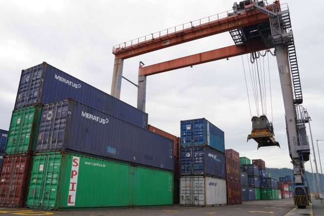 
 Ilustrasi Lapangan Penumpukan IPC TPK Teluk Bayur