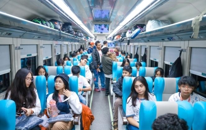 
 Pemesanan Tiket Lebaran Terus Meningkat, 178.897 Tiket KA Reguler Keberangkatan Daop 1 Jakarta Telah Terjual