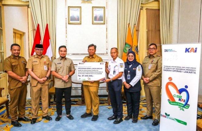 
 TJSL KAI Daop 1 Jakarta Salurkan Pompa Air ke Pemkot Cilegon untuk Dukung Sistem Irigasi Cegah Banjir