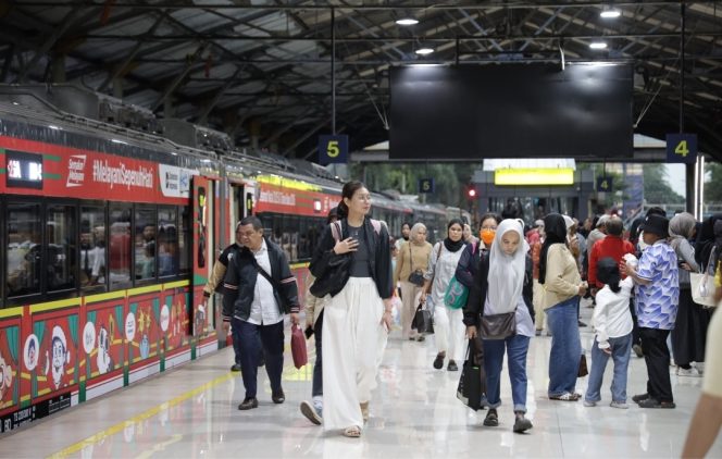 
 1.322.397 Tiket Lebaran 2026 Terjual, KAI Imbau Rencanakan Perjalanan Sejak Dini
