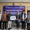 Serah terima bantuan secara simbolis dari Manajemen IPC TPK kepada Ketua Pemuda Muhammadiyah Jakarta Utara. foto istimewa/IPC TPK