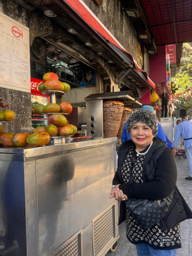 
 Catatan Halimah Munawir: Mangga Persahabatan di Kairo