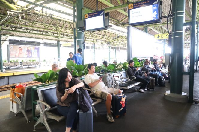 
 Okupansi KA Lebaran dari Gambir dan Pasar Senen Capai 56 Persen, Masyarakat Diimbau Pilih Tanggal Alternatif