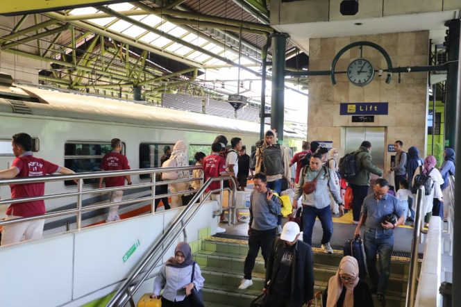 
 KAI Hadirkan Kelas Eksekutif di KA Logawa Mulai 6 Maret 2026, Penumpang Punya Lebih Banyak Pilihan Layanan