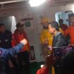 Proses evakuasi nakhoda di Perairan Selat Sunda. Foto istimewa/PPLP Tanjung Priok 