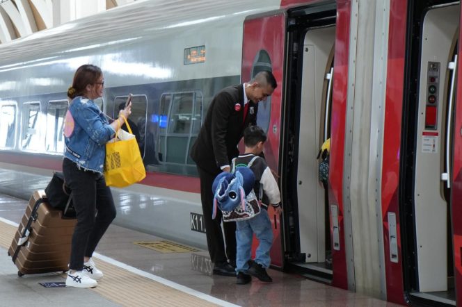 
 Momen Angkutan Lebaran 2026, Whoosh Hadirkan Diskon Tiket hingga Rp 100 Ribu