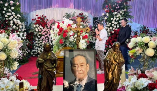 
 Ribuan Buruh Djarum dan Masyarakat Kudus Berduka atas Berpulangnya Bambang Hartono