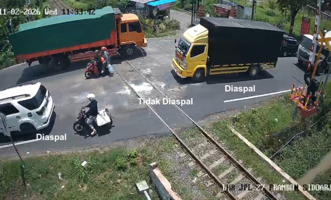 
 Salah satu Perlintasan sebidang