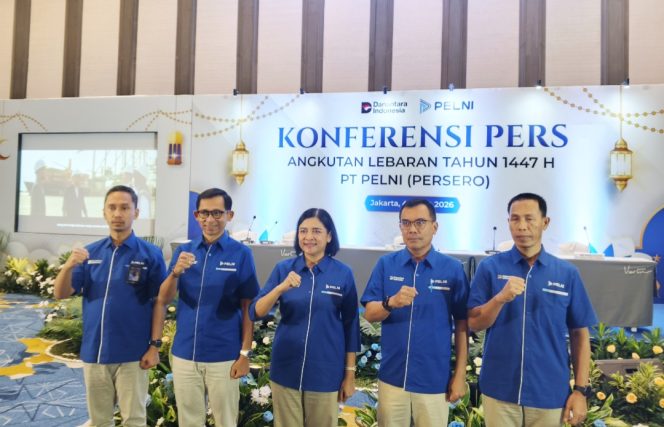 
 Jajaran BOD dan Corsec PELNI