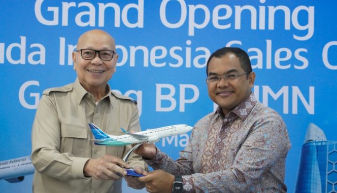 
 Dirut Garuda bersama Wakil BP BUMN