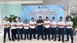 Kepala BKKP (tengah) dan jajaran