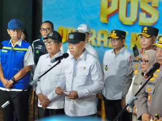 Pemerintah tinjau Pelabuhan Merak jelang angkutan Lebaran