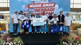 AirNav Indonesia Mudik Gratis dan Berbagi Harapan pada masyarakat luas di Stasiun Senen