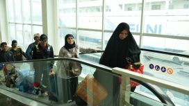 Penumpang kapal PELNI