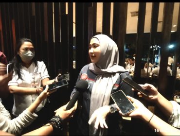 General Manager Corporate Secretary KCIC, Eva Chairunisa, saat pemaparan angkutan lebaran 