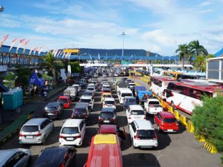 Kendaraan di Pelabuhan Gilomanuk