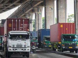 Truk sunbu 3 ke atas