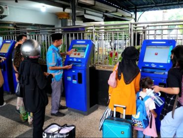 Penumpang angkutan penyeberangan