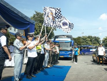 Pelepasan peserta arus balik gratis Kemenhub