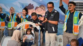 Dirut ASDP sapa penumpang di pelabuhan, area Ramah Anak