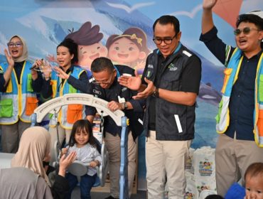 Dirut ASDP sapa penumpang di pelabuhan, area Ramah Anak