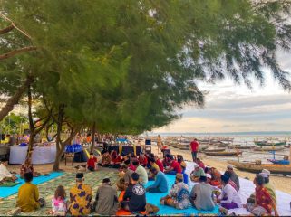 Kegiatan peduli sosial di Jawa Timur