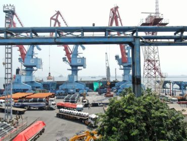 Suasana di Pelabuhan penyeberangan